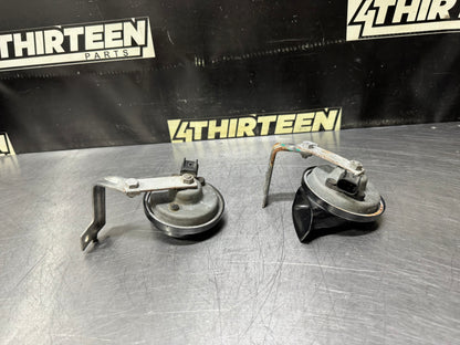 04-06 PONTIAC GTO HORN SET OEM #N704