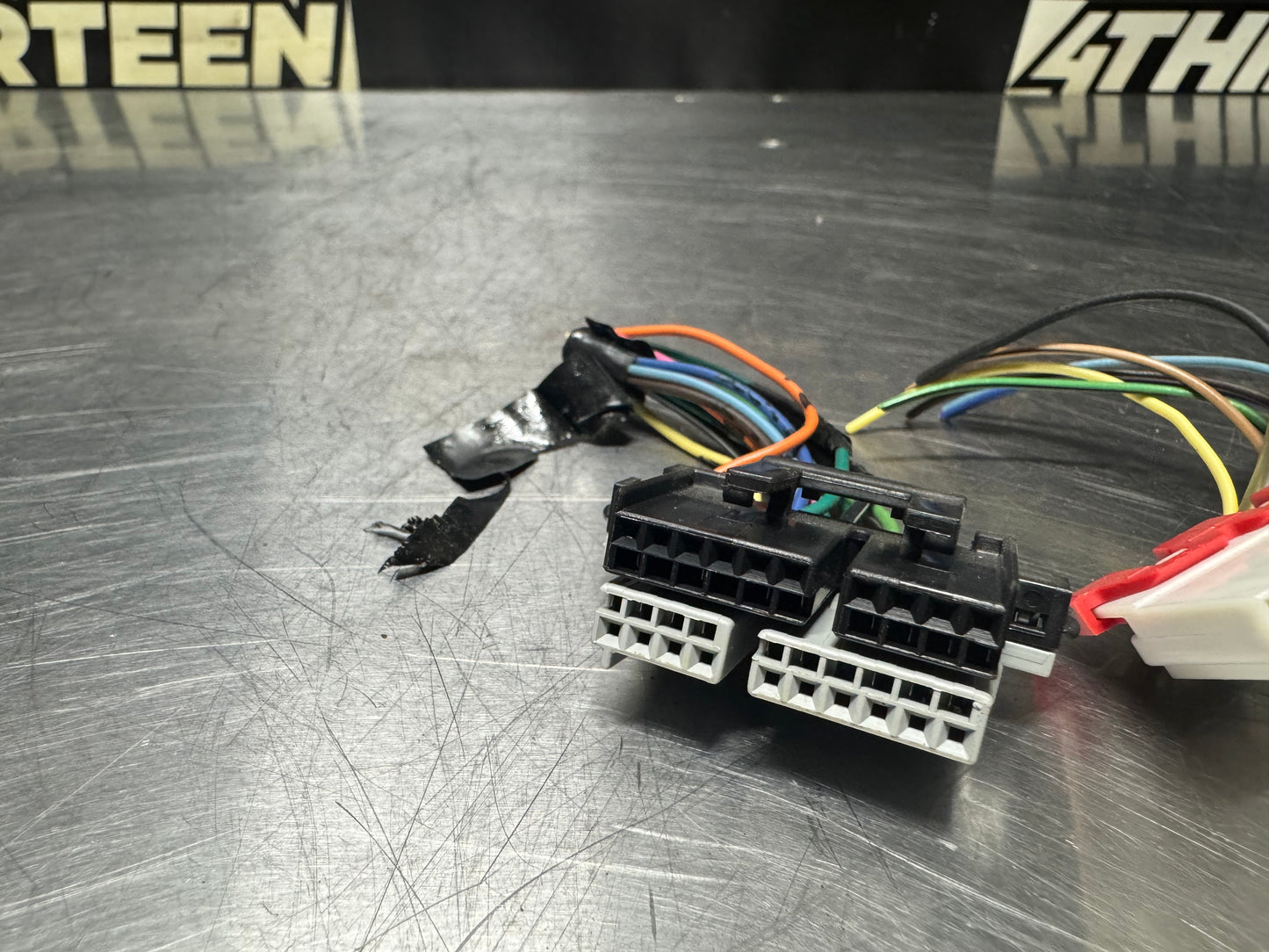 1997-2004 CORVETTE C5 OEM RADIO PIGTAILS #N123