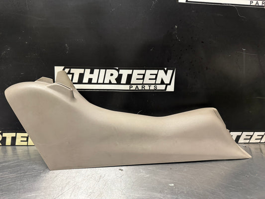 1999 CORVETTE C5 RH B PILLAR TRIM 10258546 OEM #N106