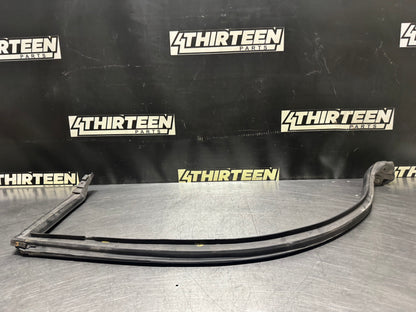 01-04 C5 Z06 FRC CORVETTE RH PASSENGER DOOR SEAL OEM #N553