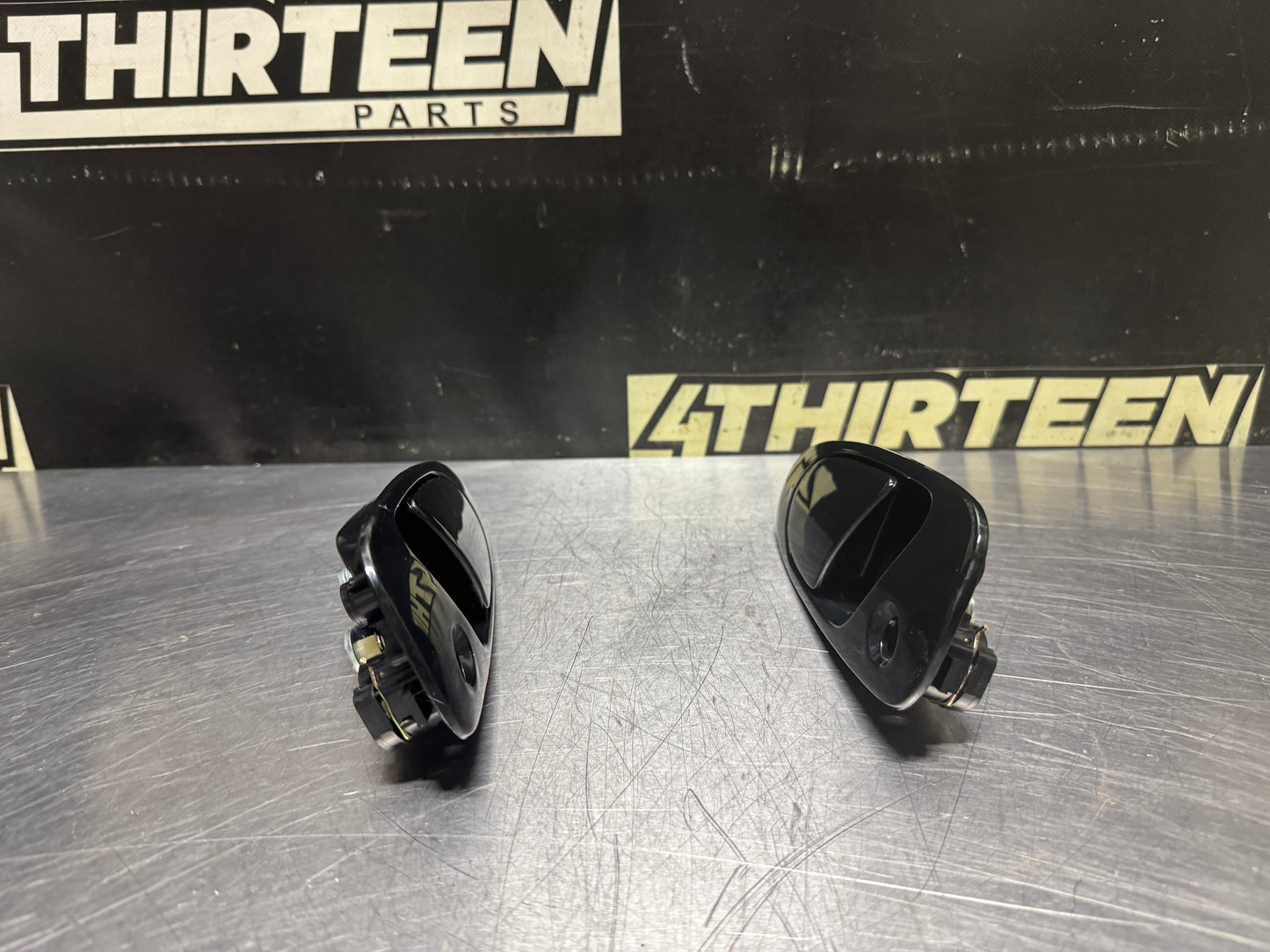92-95 HONDA CIVIC COUPE/HATCHBACK EXTERIOR DOOR HANDLES #N669
