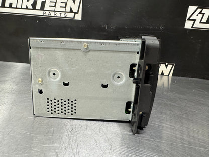 07-13 GM CHEVROLET GMC SILVERADO YUKON TAHOE RADIO STEREO CD 15868808 OEM #L449