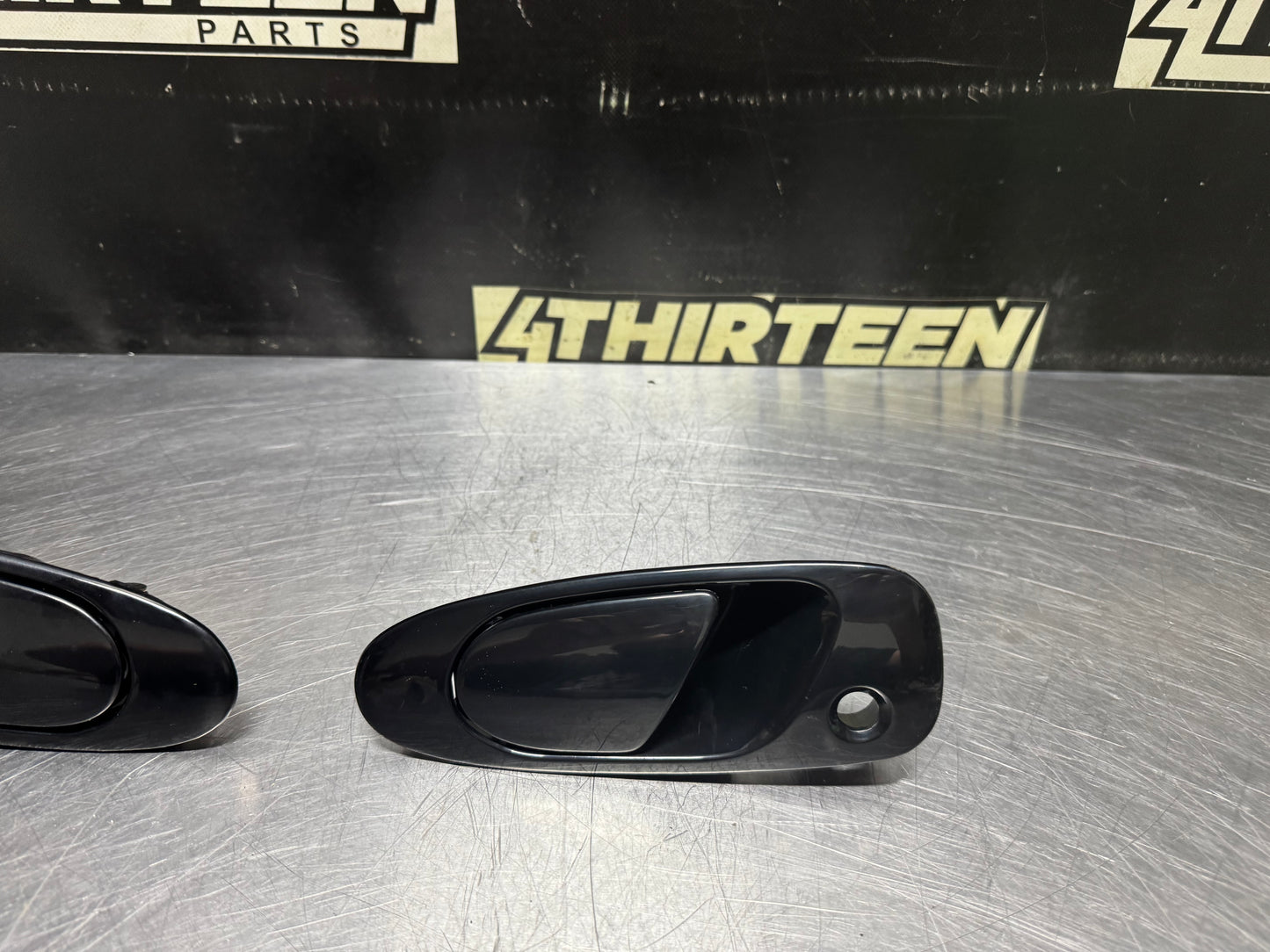 92-95 HONDA CIVIC COUPE/HATCHBACK EXTERIOR DOOR HANDLES #N669