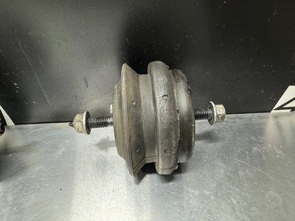 1997-2004 CORVETTE C5 ENGINE MOTOR MOUNTS OEM #L215