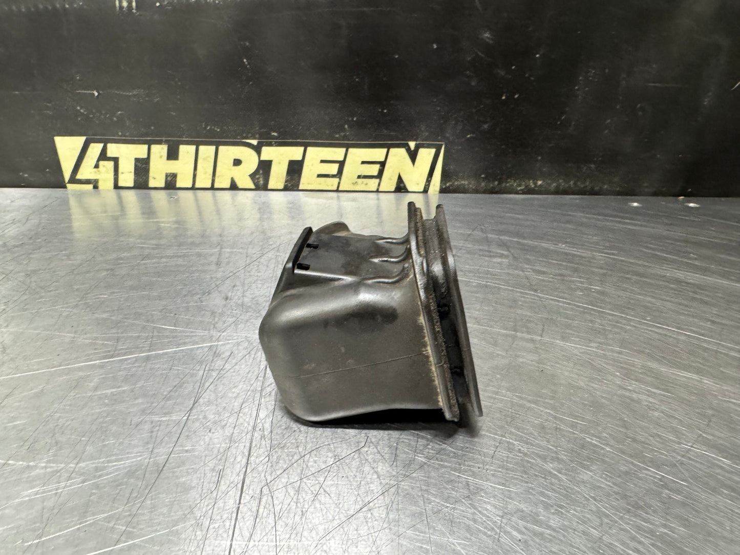 92-00 CIVIC 94-01 INTEGRA MANUAL TRANSMISSION CLUTCH FORK BOOT OEM #N915