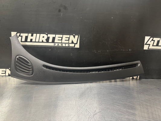 04-06 PONTIAC GTO LH DASH COWL TRIM OEM 92105077 #L376