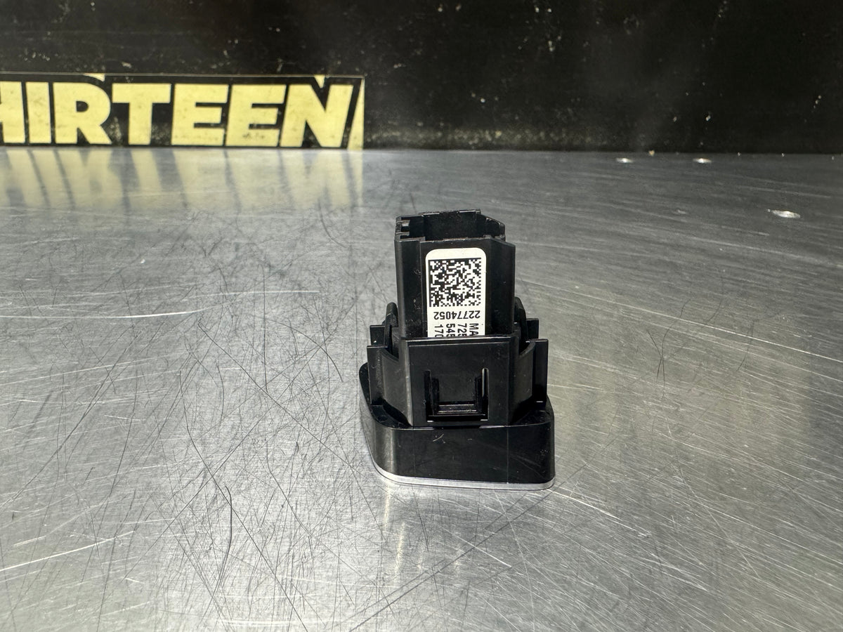16–24 CAMARO SS ENGINE START/STOP PUSH BUTTON SWITCH OEM 22774052 #X4