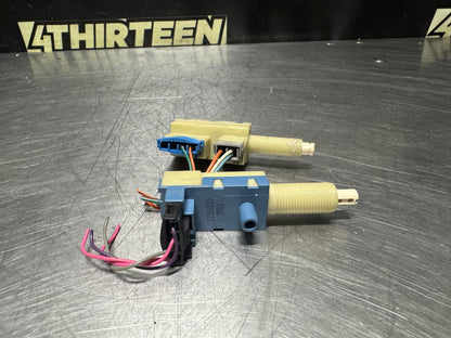 1997 - 2004 CORVETTE C5 OEM BRAKE SWITCH 11516210 #N508