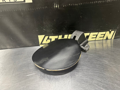 04-06 PONTIAC GTO FUEL FILLER DOOR ASSEMBLY BLCK 92119899 OEM #N620