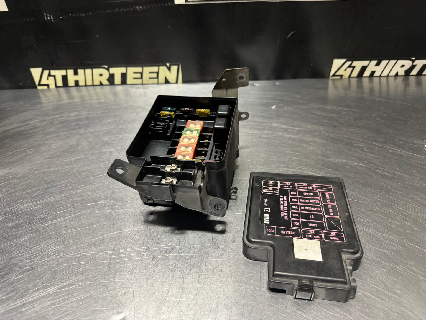 94-01 ACURA INTEGRA UNDER HOOD ENGINE BAY FUSE BOX OEM #N437