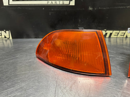 92-95 HONDA CIVC COUPE/HATCHBACK AMBER TURN SIGNAL CORNER LIGNTS #N659