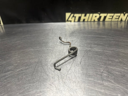 04-06 PONTIAC GTO HOOD LATCH SPRING OEM #N639