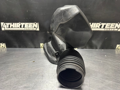 03-06 CHEVY SILVERADO GMC SIERRA AIR INTAKE DUCT TUBE 15679060 OEM #N442