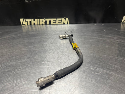 04 - 06 PONTIAC GTO FUEL RAIL INTAKE HOSE 92164421 OEM #N386