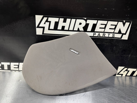 1997-2004 C5 CORVETTE RH DOOR SPEAKER COVER SHALE OEM #L482