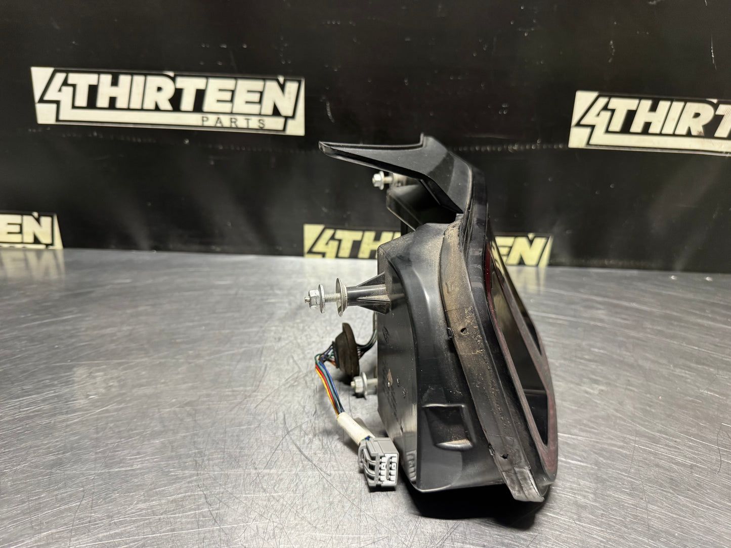 13-14 FORD MUSTANG LED LH DRIVER TAIL LIGHT OEM #N647