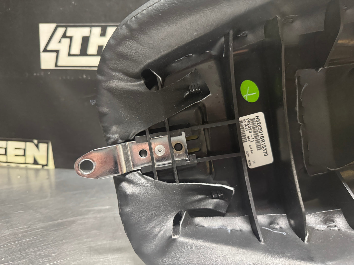 08-25 HARLEY DAVIDSON ROAD GLIDE TOURING SUNDOWNER LOW DEEP SEAT OEM #N562