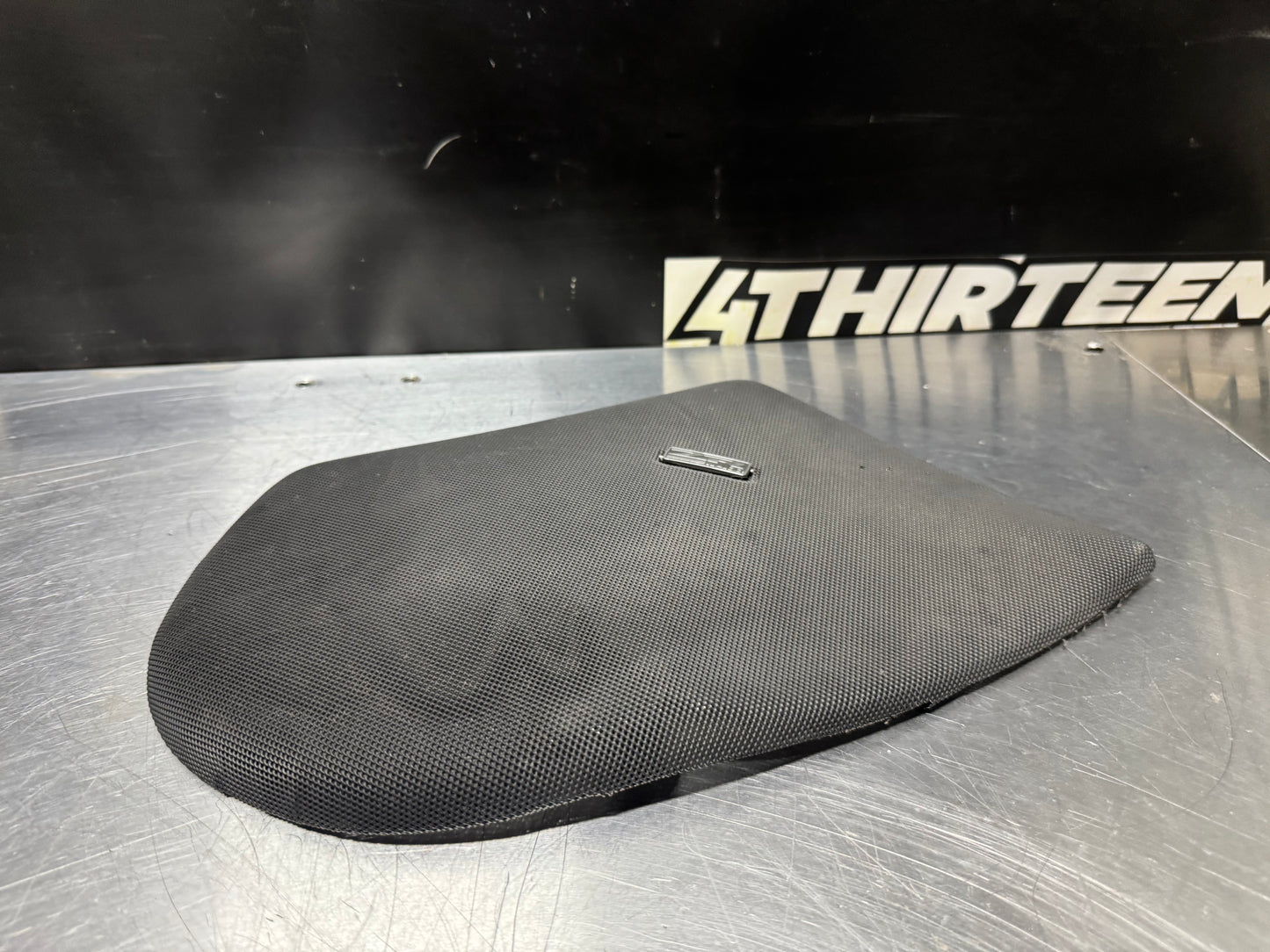 1997-2004 C5 CORVETTE RH DOOR SPEAKER COVER OEM #N87