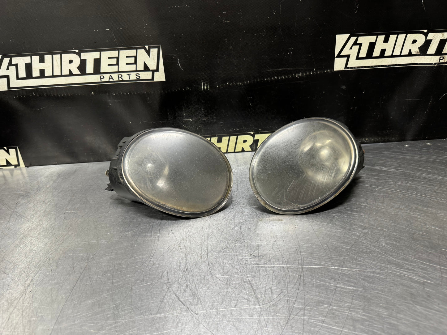 04-06 PONTIAC GTO LH & RH FOG LIGHT SET OEM #N702