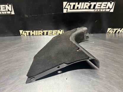 04-06 GTO DRIVER SIDE LH KICK PANEL #N290