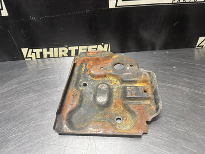 04-06 PONTIAC GTO BATTERY TRAY OEM #N317