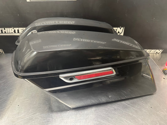 2010 HARLEY DAVIDSON STREET GLIDE SADDLE BAGS OEM #N334
