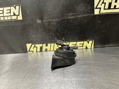 10-15 CAMARO SS RH PASSENGER SIDE HORN OEM #N964