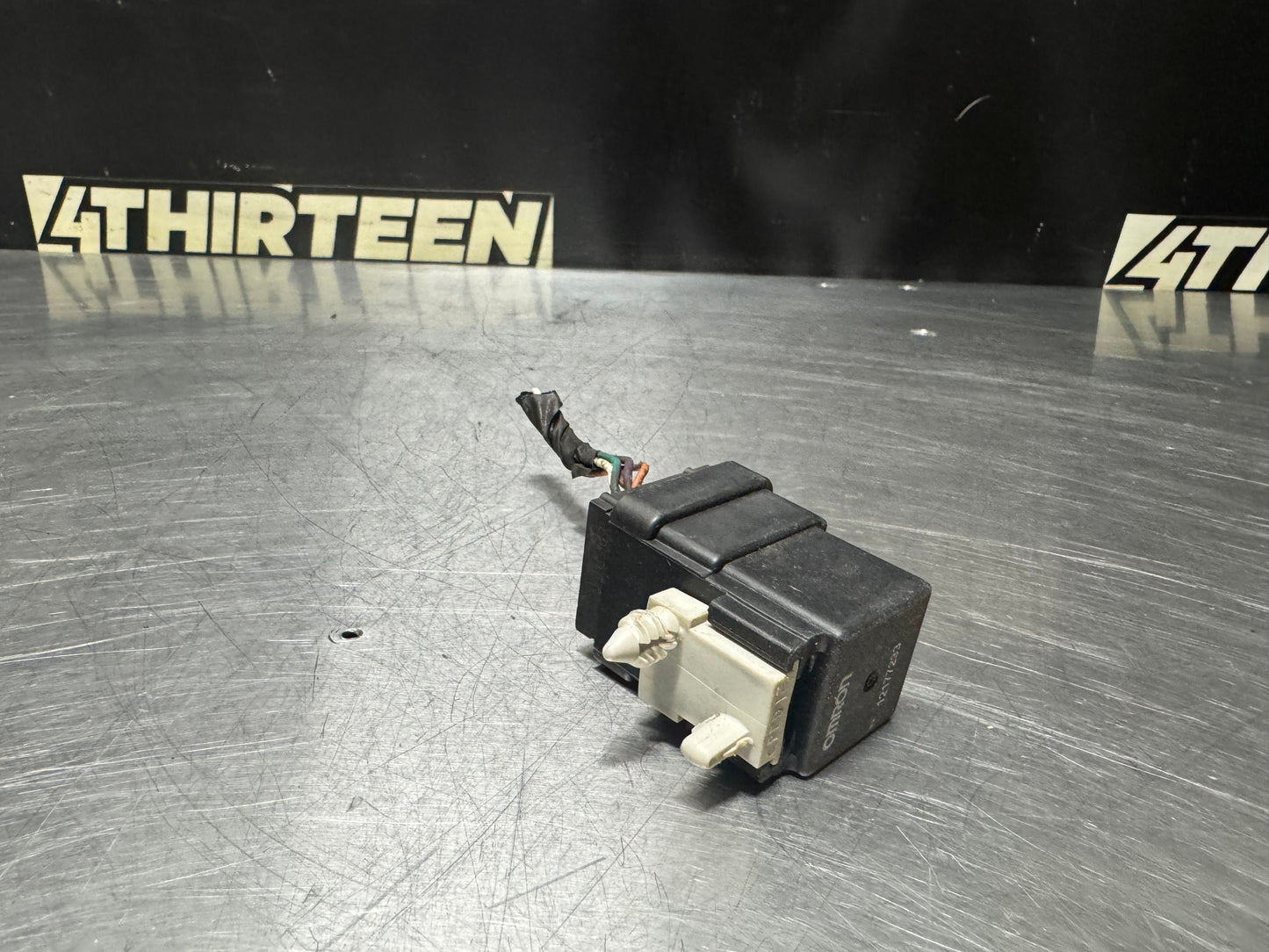1997-2004 C5 CORVETTE USED OEM BLOWER MOTOR RELAY W/PIGTAIL 12177233 OEM #N229