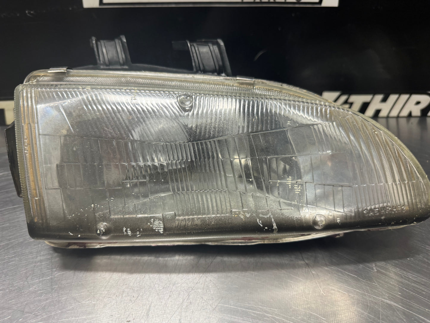 92-95 HONDA CIVIC COUPE/HATCHBACK RH PASSENGER STANLEY GLASS HEADLIGHT OEM #N211
