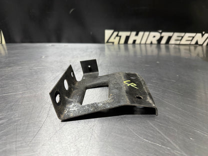 1999  CORVETTE C5 LR BUMPER BRACKET OEM BMP 9078 #N173