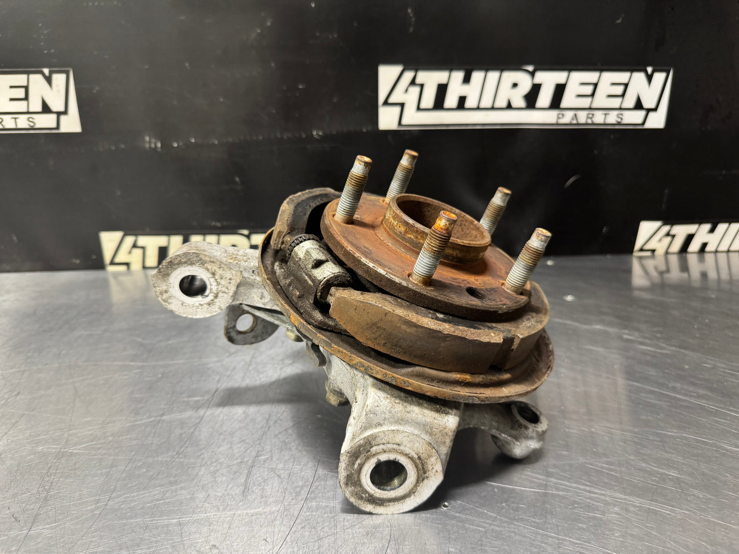1997-2004 CORVETTE C5 RIGHT REAR SPINDLE KNUCKLE HUB OEM #N71