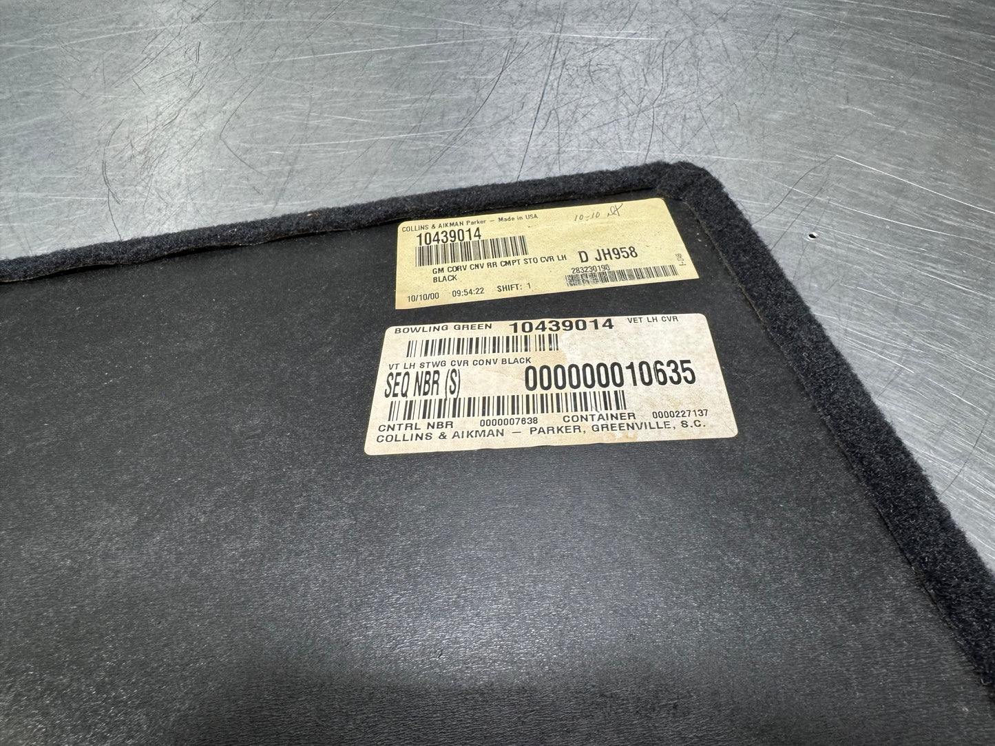 97-04 C5 CORVETTE REAR STORAGE COVER DRIVER SIDE #N779
