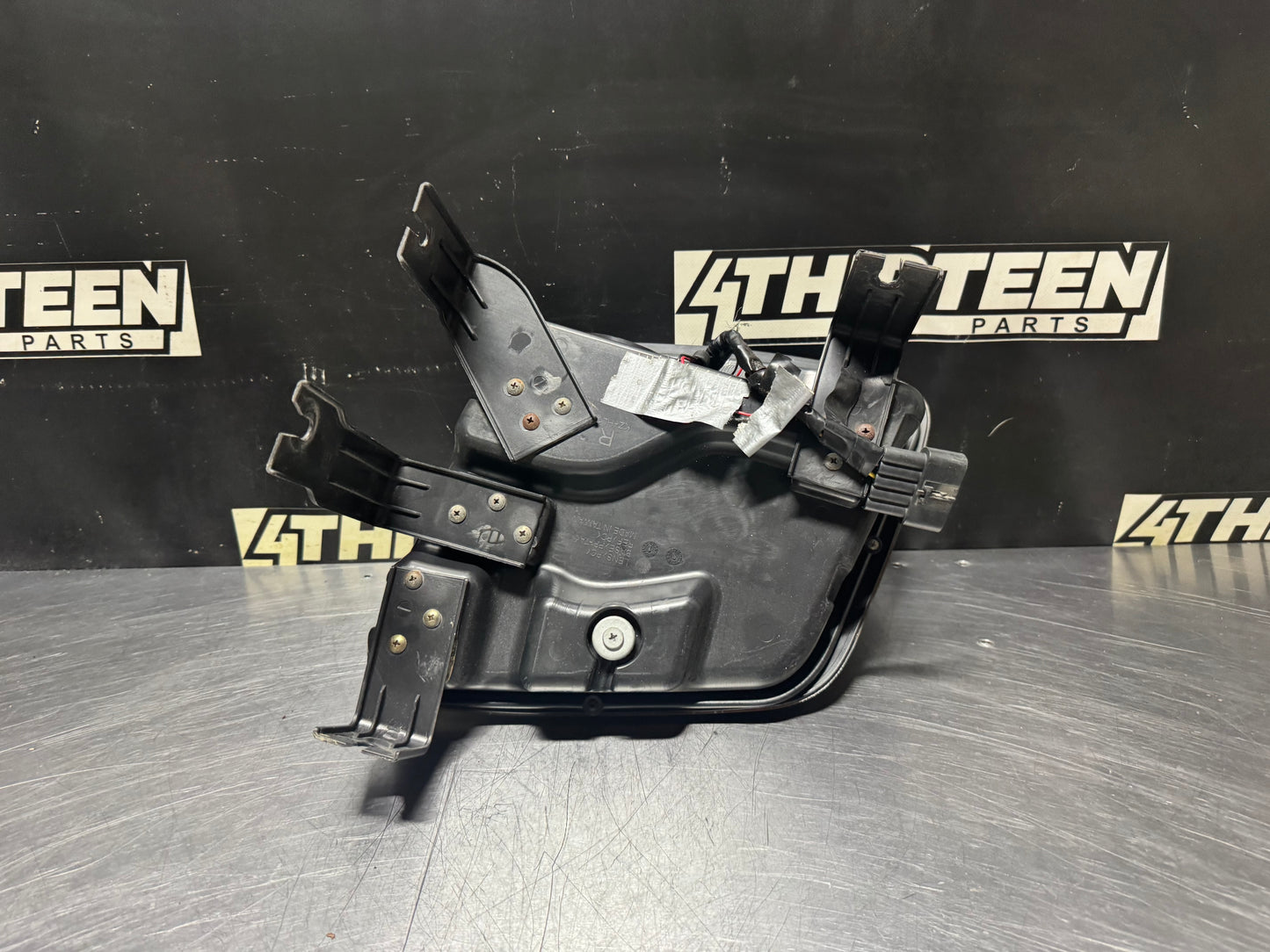 97-04 C5 CORVETTE RH PASSENGER DUAL PROJECTOR HEADLIGHT #N367