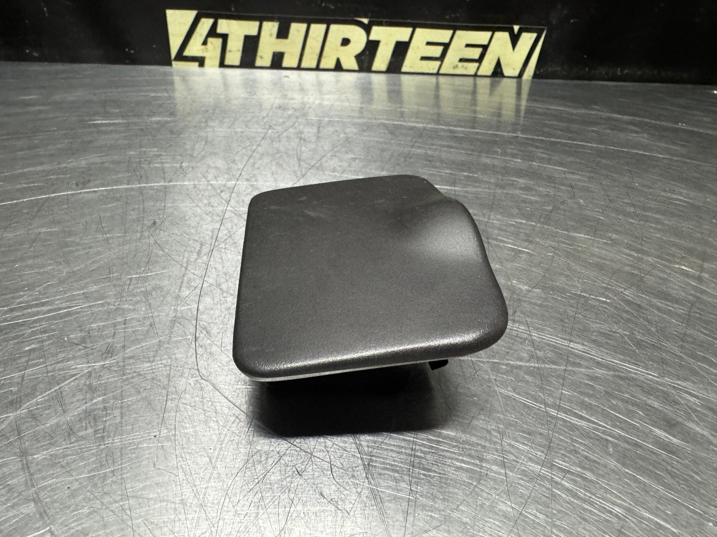 97-01 JEEP CHEROKEE XJ CENTER CONSOLE CIGARETTE ASH TRAY 55115562 OEM #N677