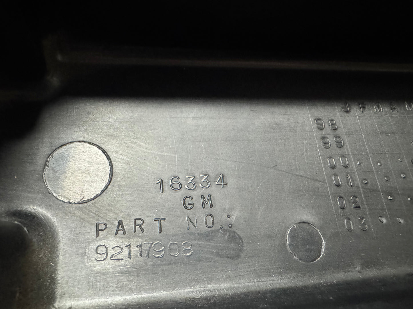 2004 PONTIAC GTO PCM BRACKET COVER 92117908 OEM #N572