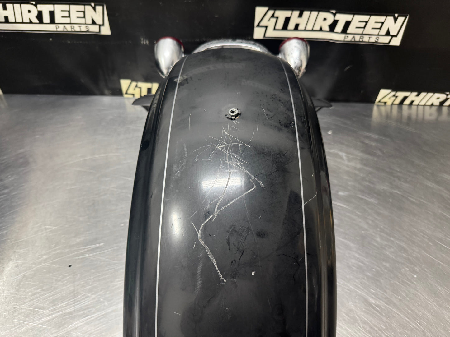2010 HARLEY DAVIDSON STREET GLIDE REAR FENDER W/ LIGHTS OEM #N335
