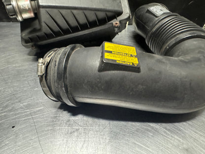 01-05 CHEVY SILVERADO 6.6L LLY DURAMAX AIR INTAKE AIR BOX ASSEMBLY OEM #N456