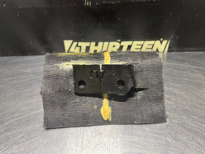 04-06 PONTIAC GTO REAR SEAT BELT RECEIVERS OEM #N614