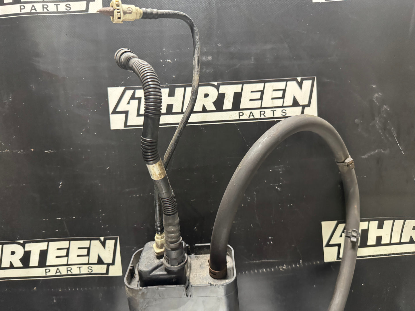 2004 PONTIAC GTO EVAP ASSEMBLY CHARCOAL CANISTER OEM #N543