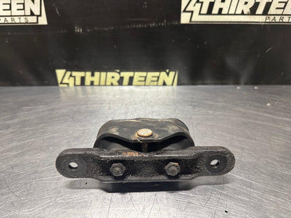 97-04 C5 CORVETTE DIFFERENTIAL MOUNT OEM #N547