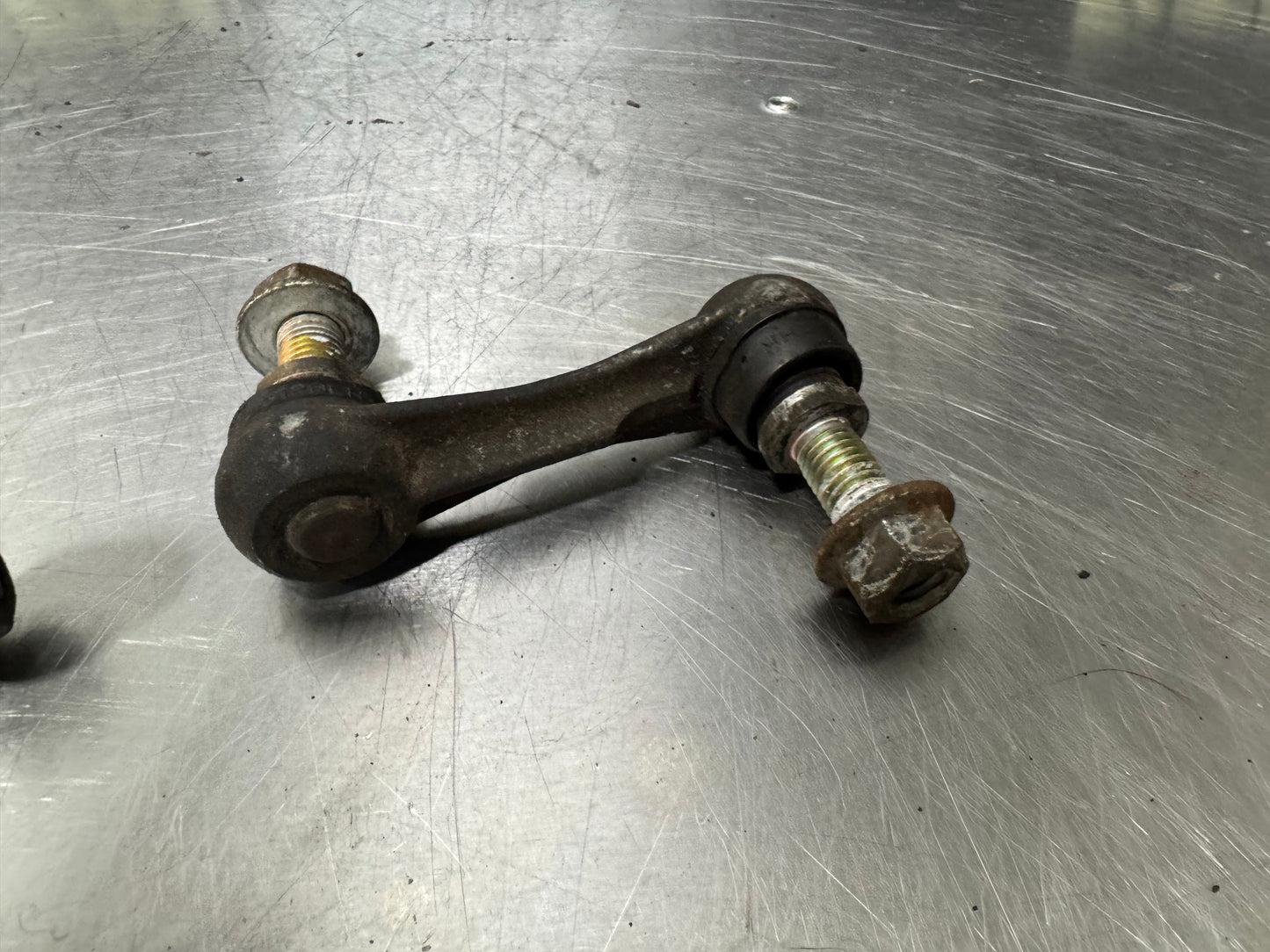 GTO SWAY BAR END LINKS #N811