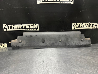 97-04 C5 CORVETTE LOWER CENTER AIR DEFLECTOR ASSEMBLY 10401458 OEM #N606