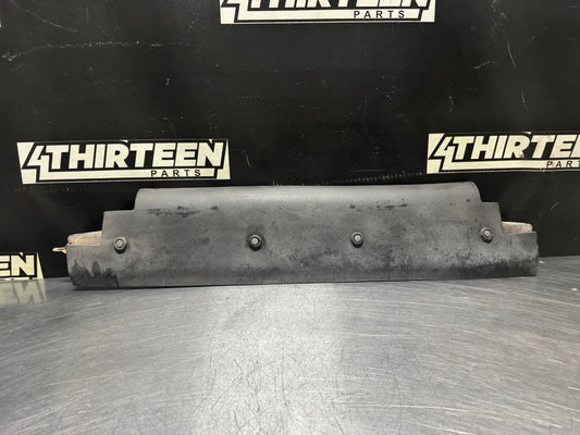 97-04 C5 CORVETTE LOWER CENTER AIR DEFLECTOR ASSEMBLY 10401458 OEM #N606