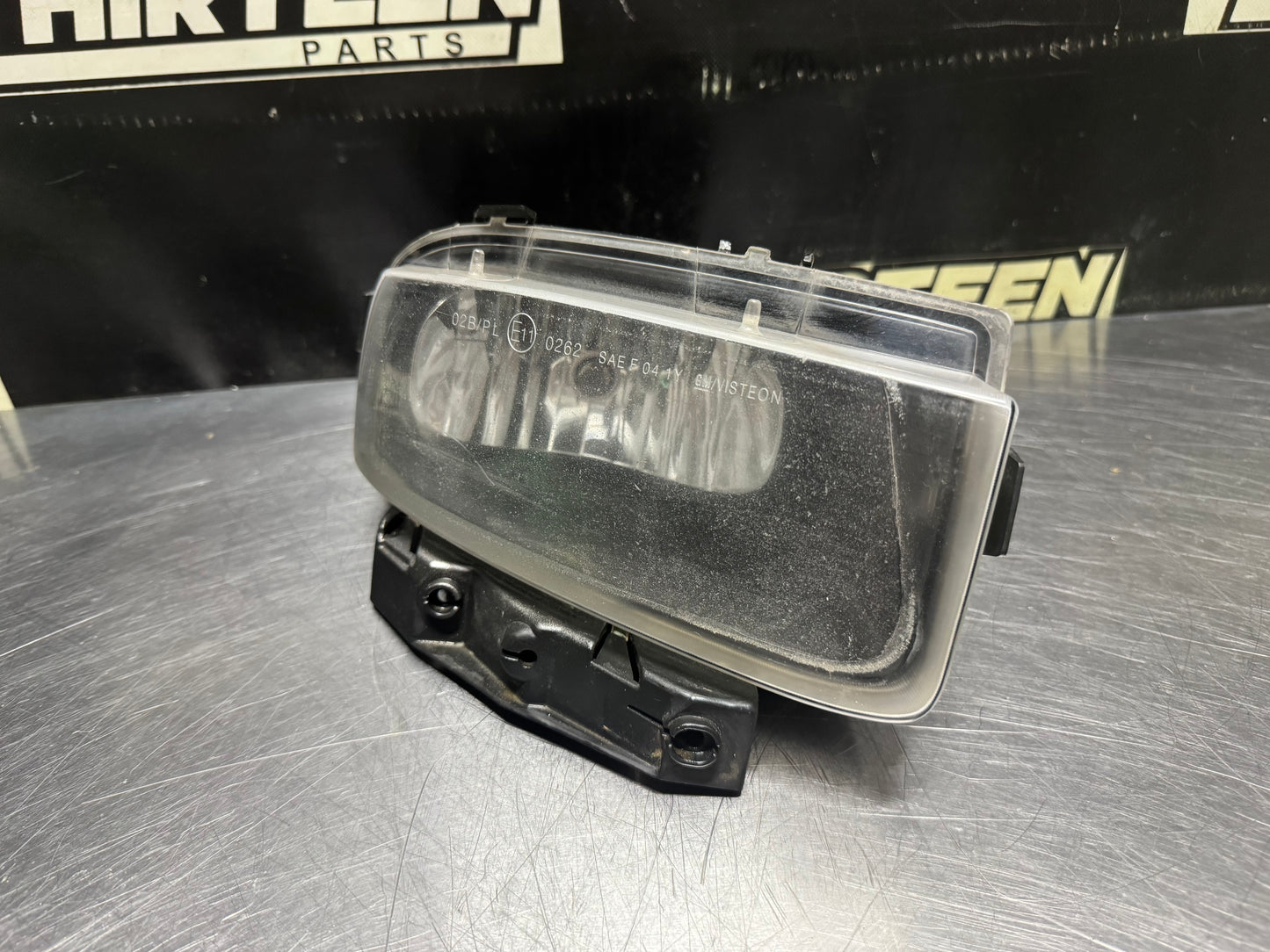 05-13 C6 CORVETTE PASSENGER SIDE RH FOG LIGHT OEM 25942592 #N686