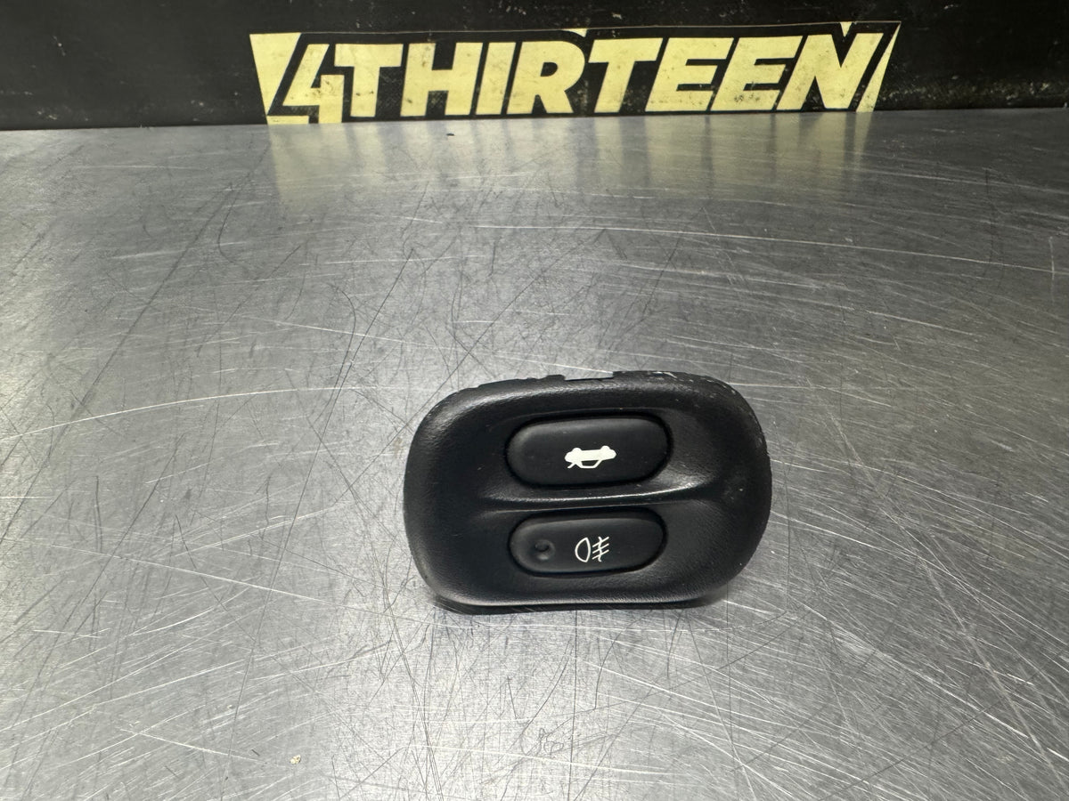 97-04 C5 CORVETTE FOG LIGHT TRUNK RELEASE BUTTON SWITCH 12135155 USED OEM #N934