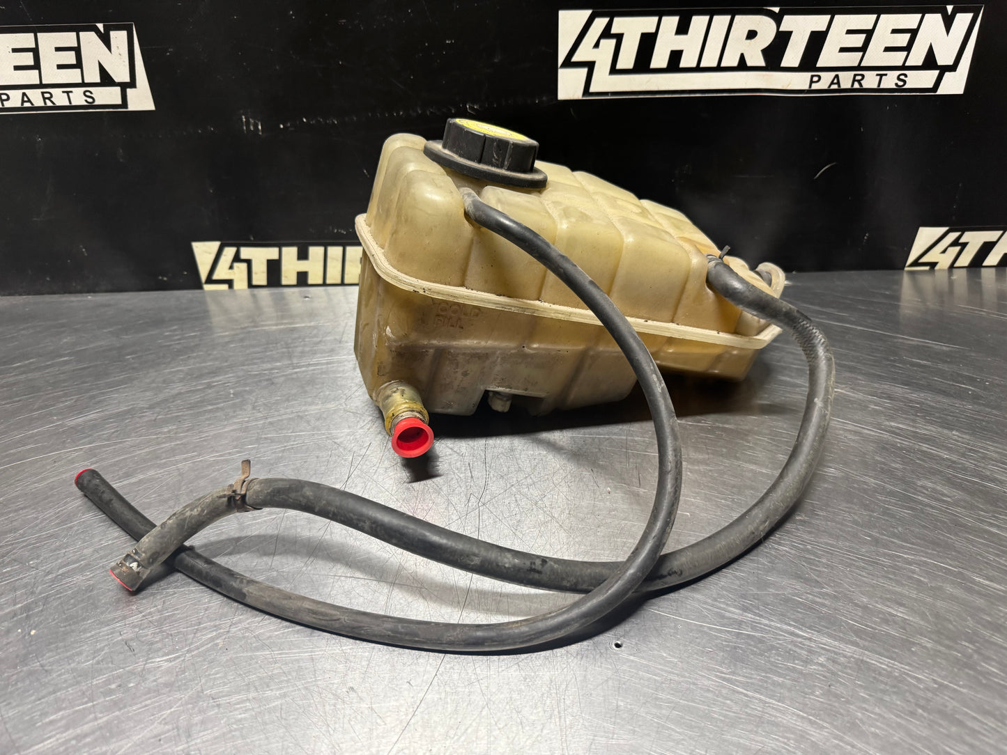 2004 PONTIAC GTO OEM COOLANT TANK RESERVOIR 92055632 OEM #N267