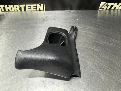 97 - 04 CORVETTE C5 OEM KNEE BOLSTER UPPER MOUNTING TRIM 10281975 OEM #N324