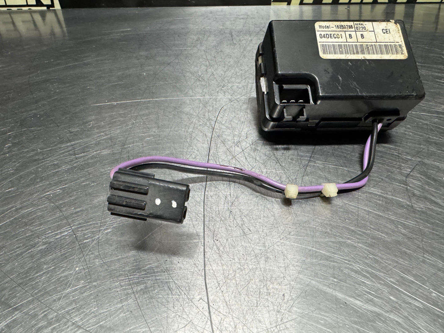 00-02 CHEVY SILVERADO GMC SIERRA BLOWER MOTOR CONTROL MODULE 16250785 OEM #N668