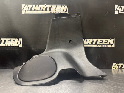 97-04 C5 CORVETTE LEFT LH B PILLAR QUARTER TRIM PANEL OEM 10269544 #N342