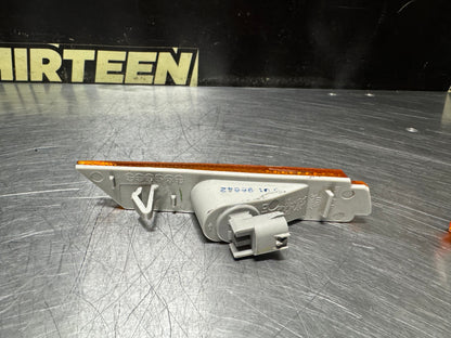 10-15 CHEVROLET CAMARO LH RH FRONT MARKER LIGHTS OEM #N764